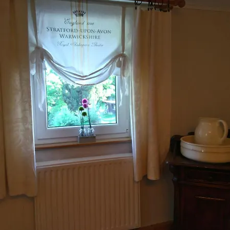 Haus Waldecker * Leienkaul