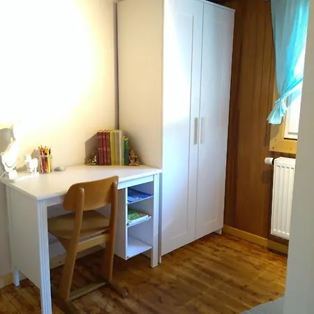 Haus Waldecker * Leienkaul